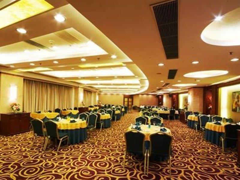 Jin Jiang Pine City Hotel Shanghaj Zewnętrze zdjęcie