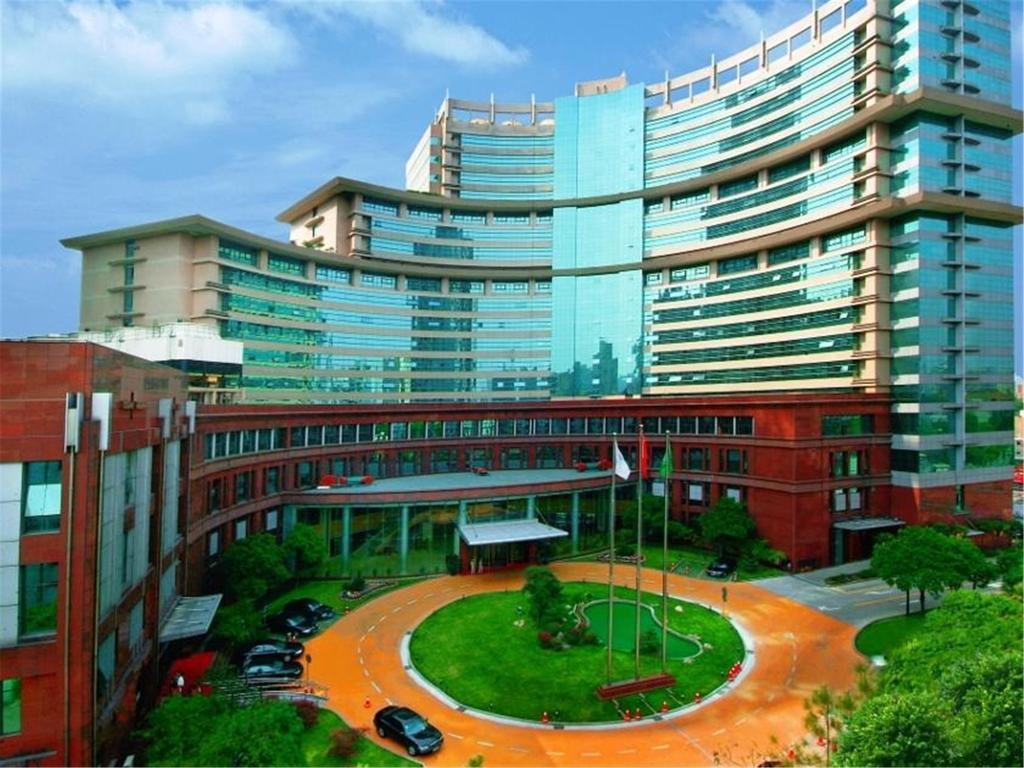Jin Jiang Pine City Hotel Shanghaj Zewnętrze zdjęcie