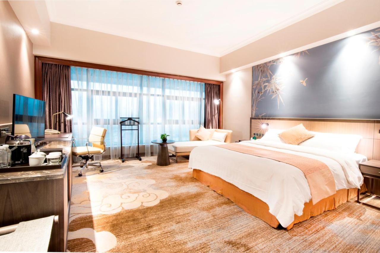 Jin Jiang Pine City Hotel Shanghaj Zewnętrze zdjęcie