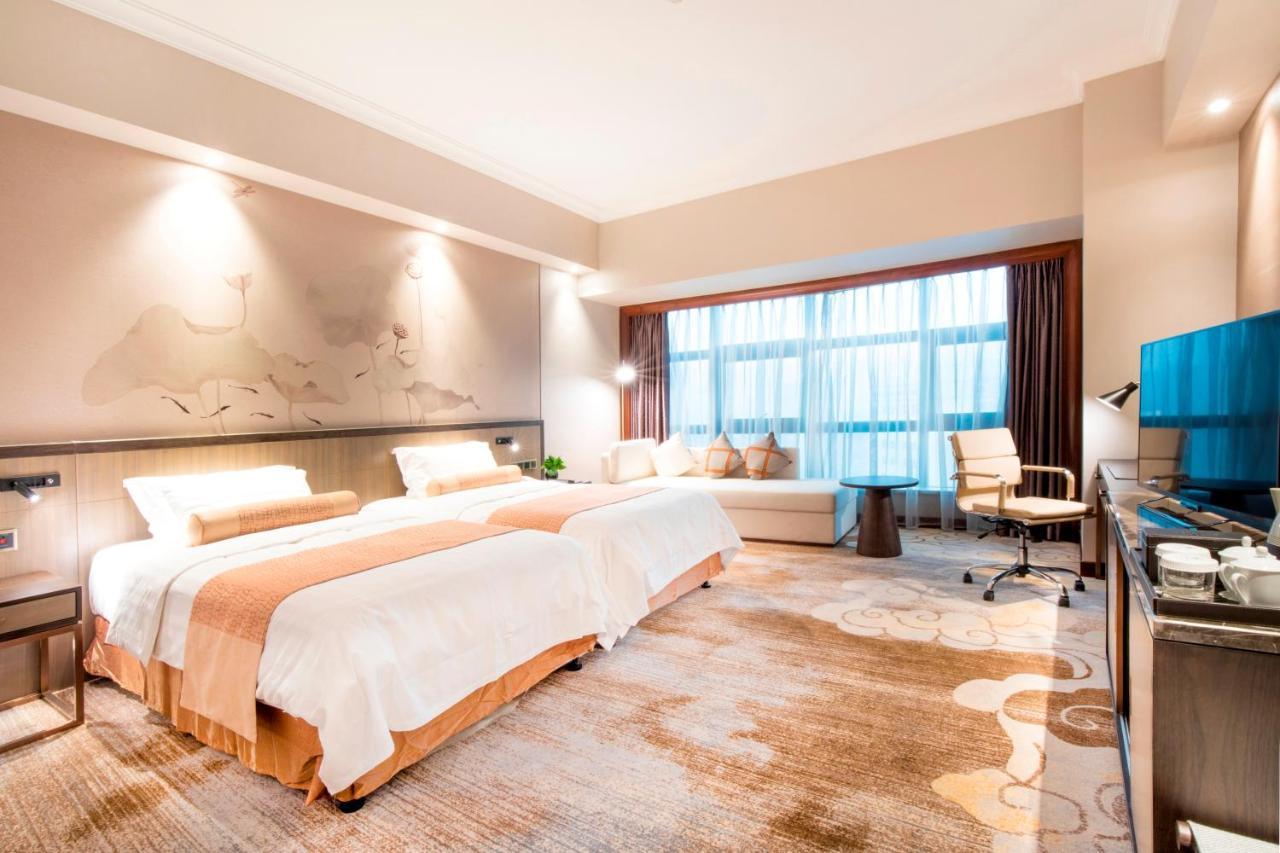 Jin Jiang Pine City Hotel Shanghaj Zewnętrze zdjęcie
